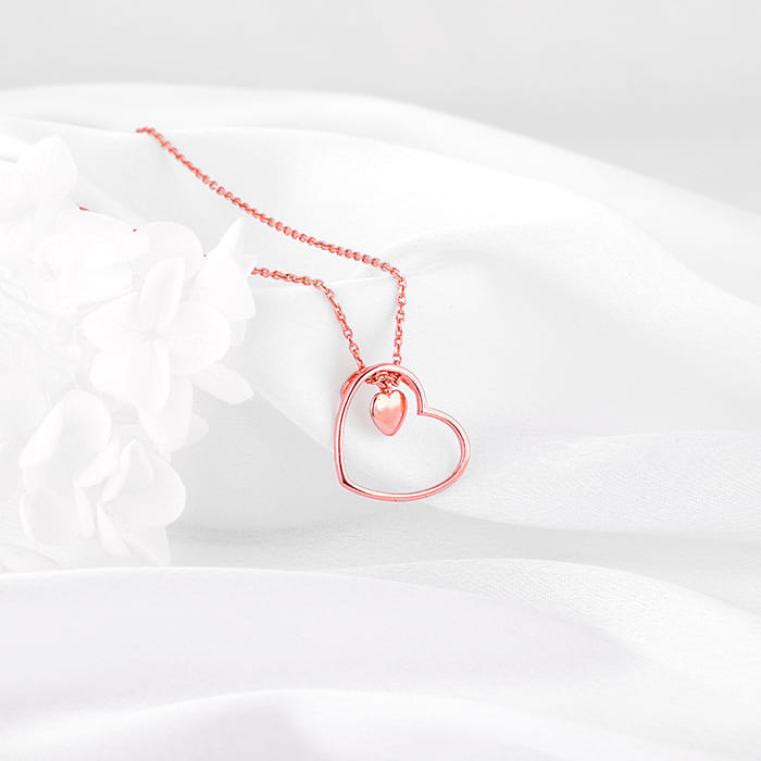 Anushka Sharma Rose Gold Heart Necklace