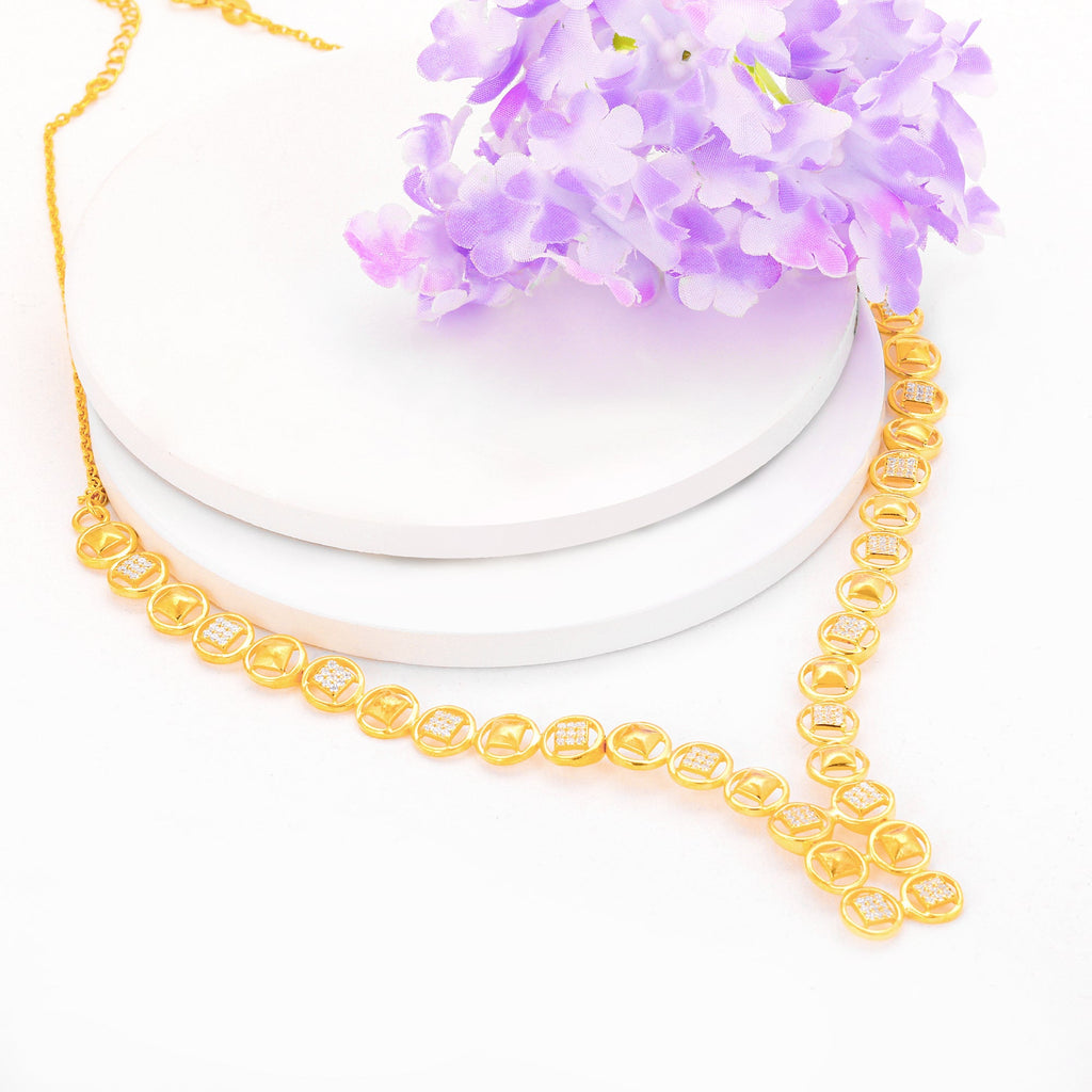 Anushka Sharma Golden Rhythm Of The Night Necklace
