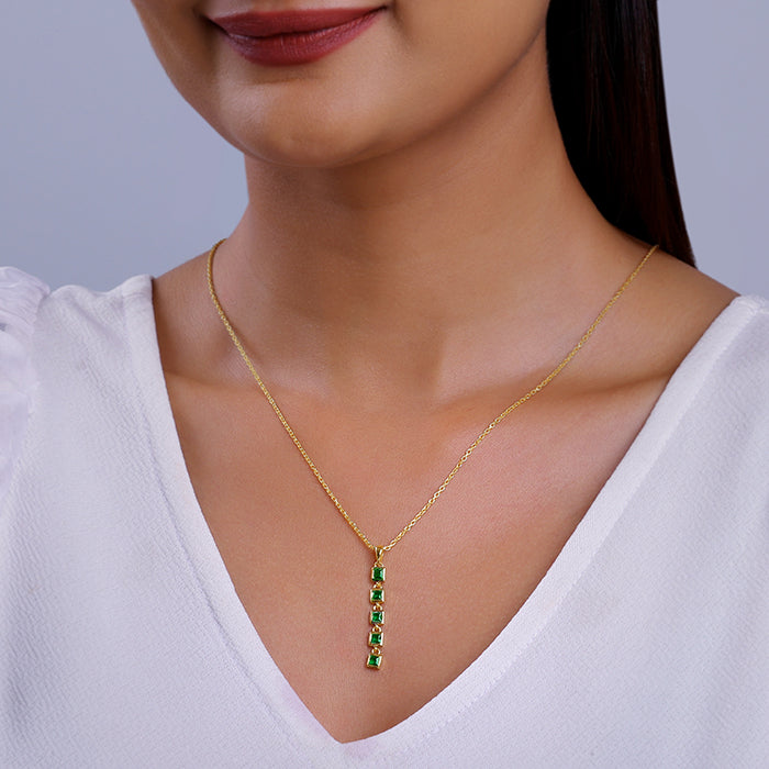 Golden Verdant Elegance Necklace
