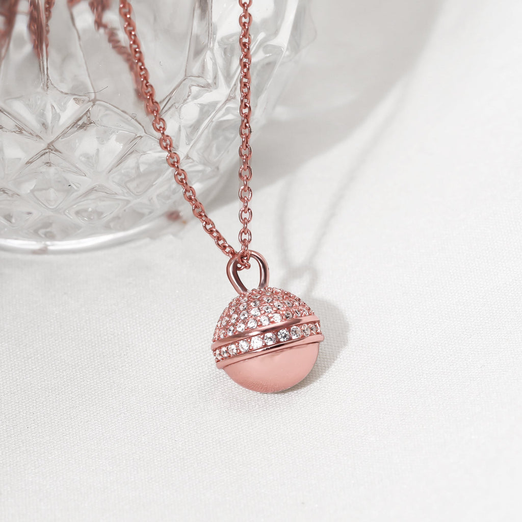 Anushka Sharma Rose Gold Studded Trinket Pendant With Link Chain