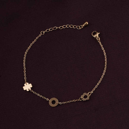 Dainty Flower Bracelet