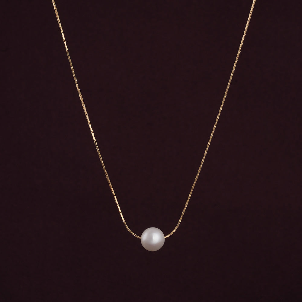 Delicate Pearl Necklace