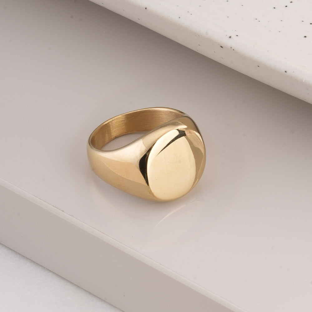 Classic Gold Circle Ring