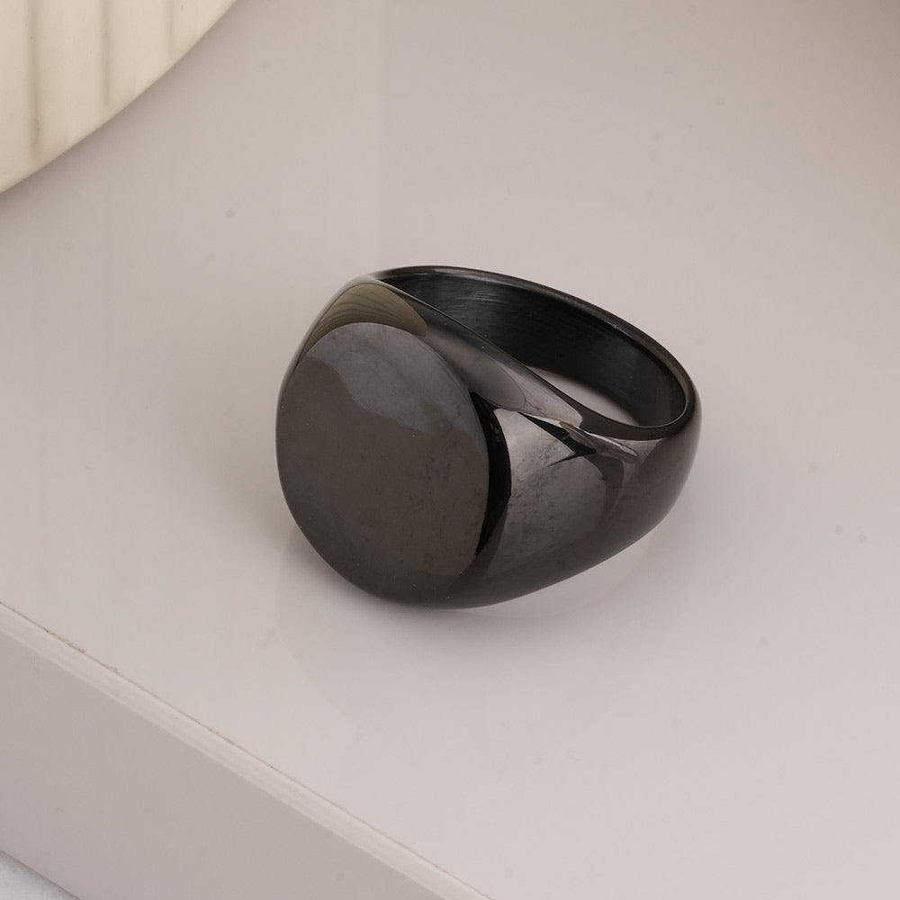 Classic Black Circle Ring
