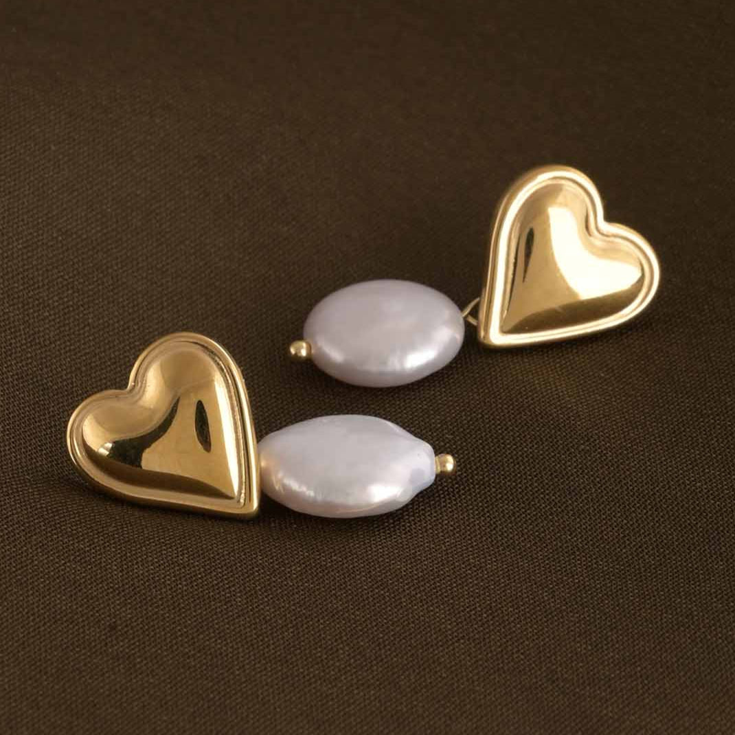 Dangling Pearl Heart Earrings