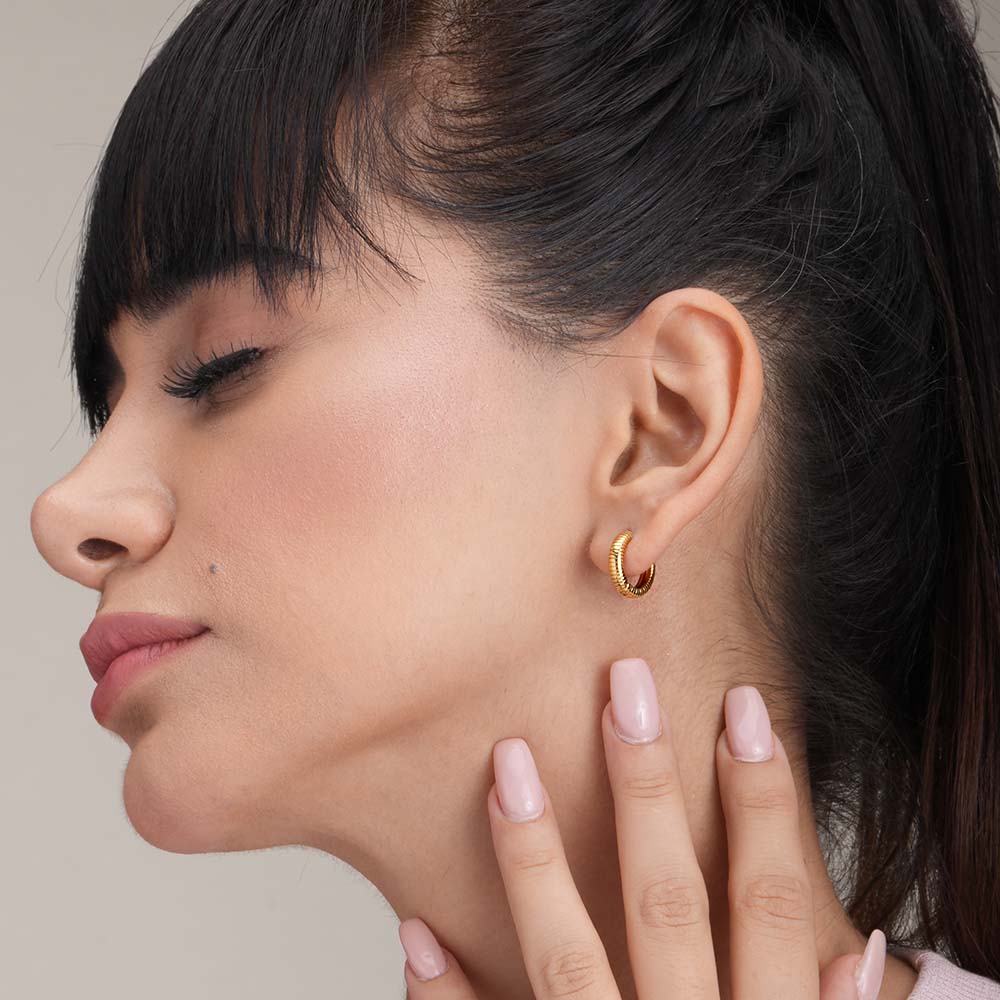 Small Bar Bracelet & Classic Textured Hoops Combo Set