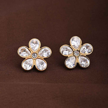 Blooming Diamonds Stud Earring & Solitary Spark Bracelet Combo Set