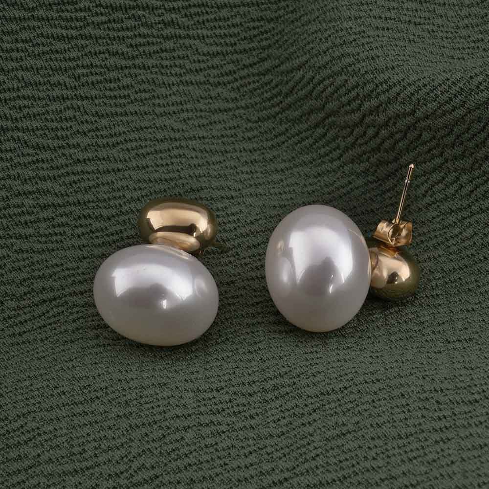 Pearl Gold Stud Earrings
