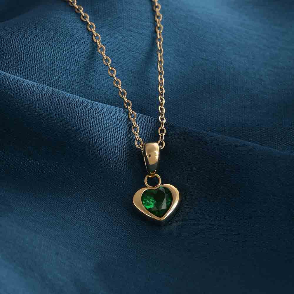 Dainty Emerald Love Necklace