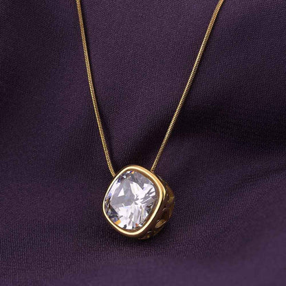 White Stone Simple Necklace