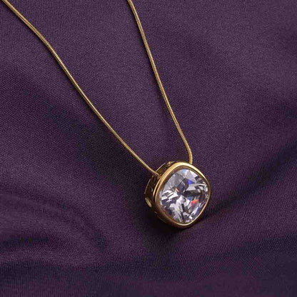 White Stone Simple Necklace