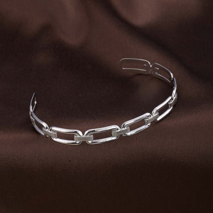 Minimalist Silver Link Bracelet