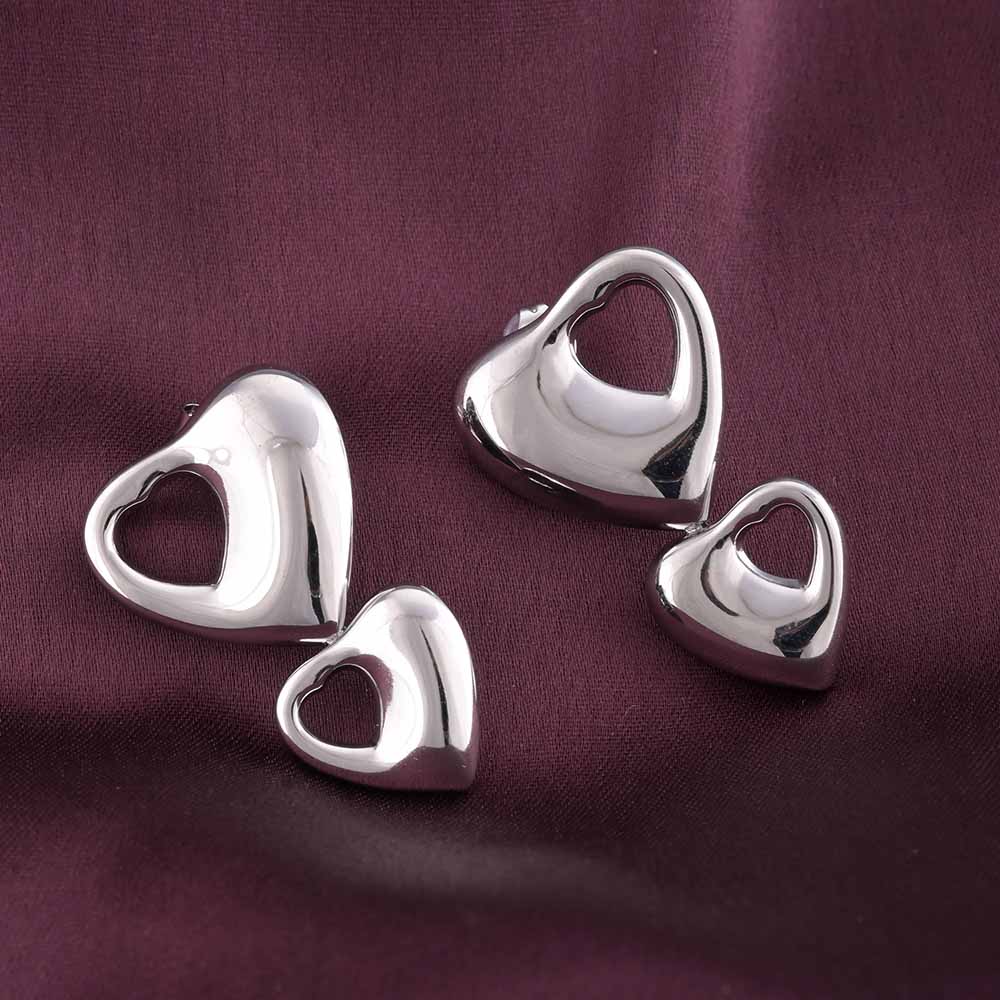 Elegant Heart Charms Drop Earrings