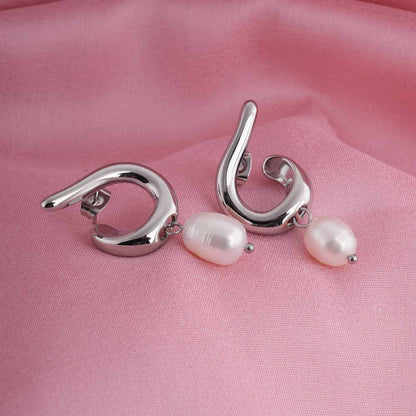 Twisted Pearl Drop Earrings