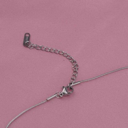 Minimalist XO Pendent Silver Necklace