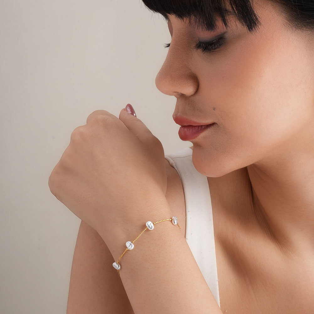 Classical Baroque Pearl Bracelet