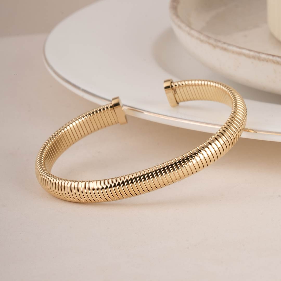 Chunky Ribbed Stretch Cuff Bracelet