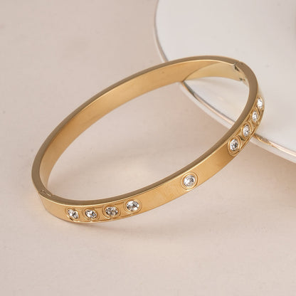 Round Diamond Bangle Bracelet