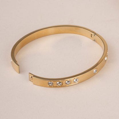 Round Diamond Bangle Bracelet