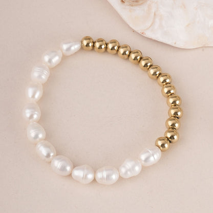Vintage Pearl Bracelet Set