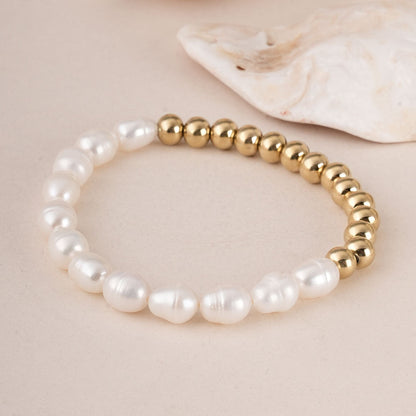 Vintage Pearl Bracelet Set