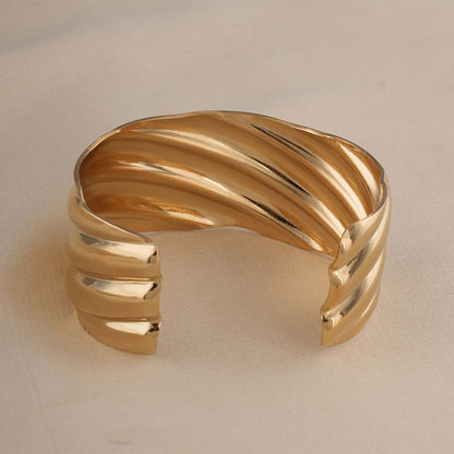 Wavy Gold Cuff Bracelet
