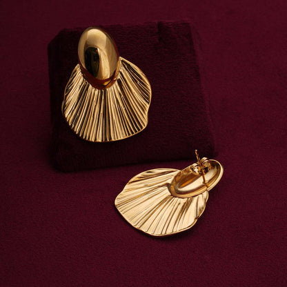 Goldfish Tail Shaped Stud Earrings