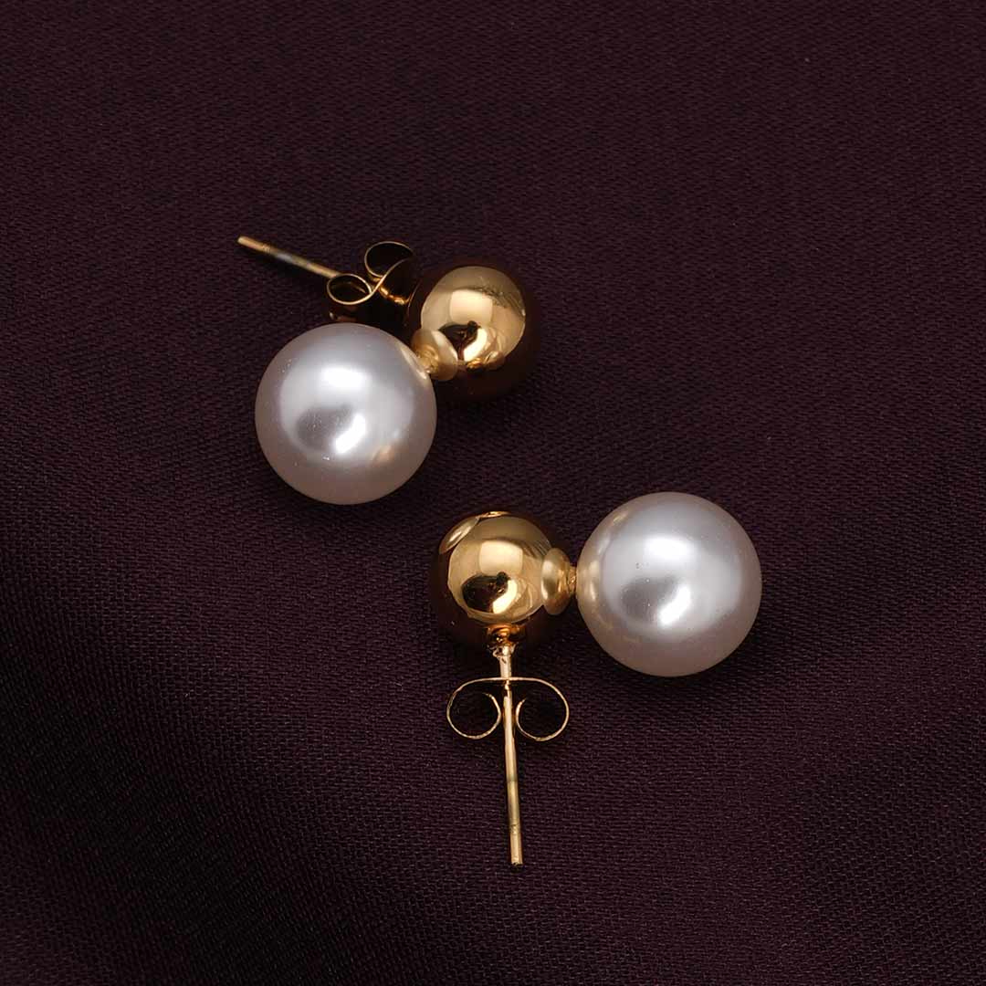 Classic Pearl Drop Earrings