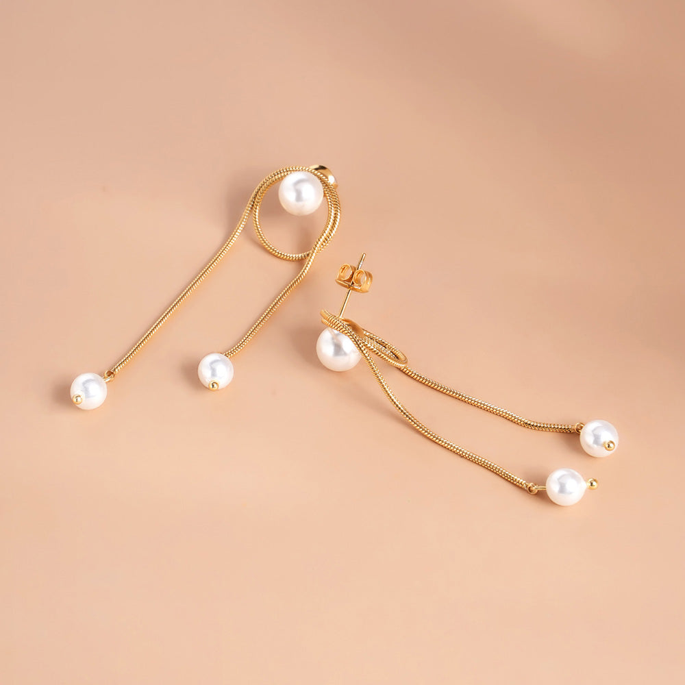 High Fashion Pearl Drop Earrings