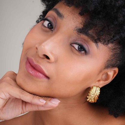 Ribbed Chunky Stud Earrings