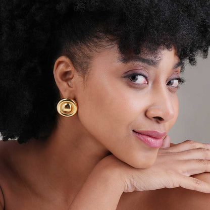 Golden Round Stud earrings