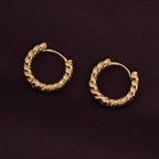 Classic Twisted Round Huggies