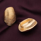 Elegant Golden Ribbed Oval Earrings