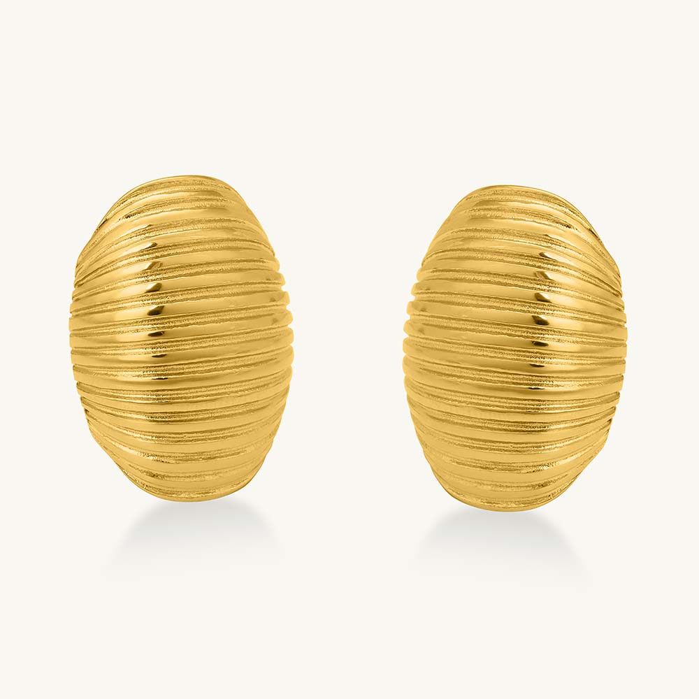 Elegant Golden Ribbed Oval Earrings