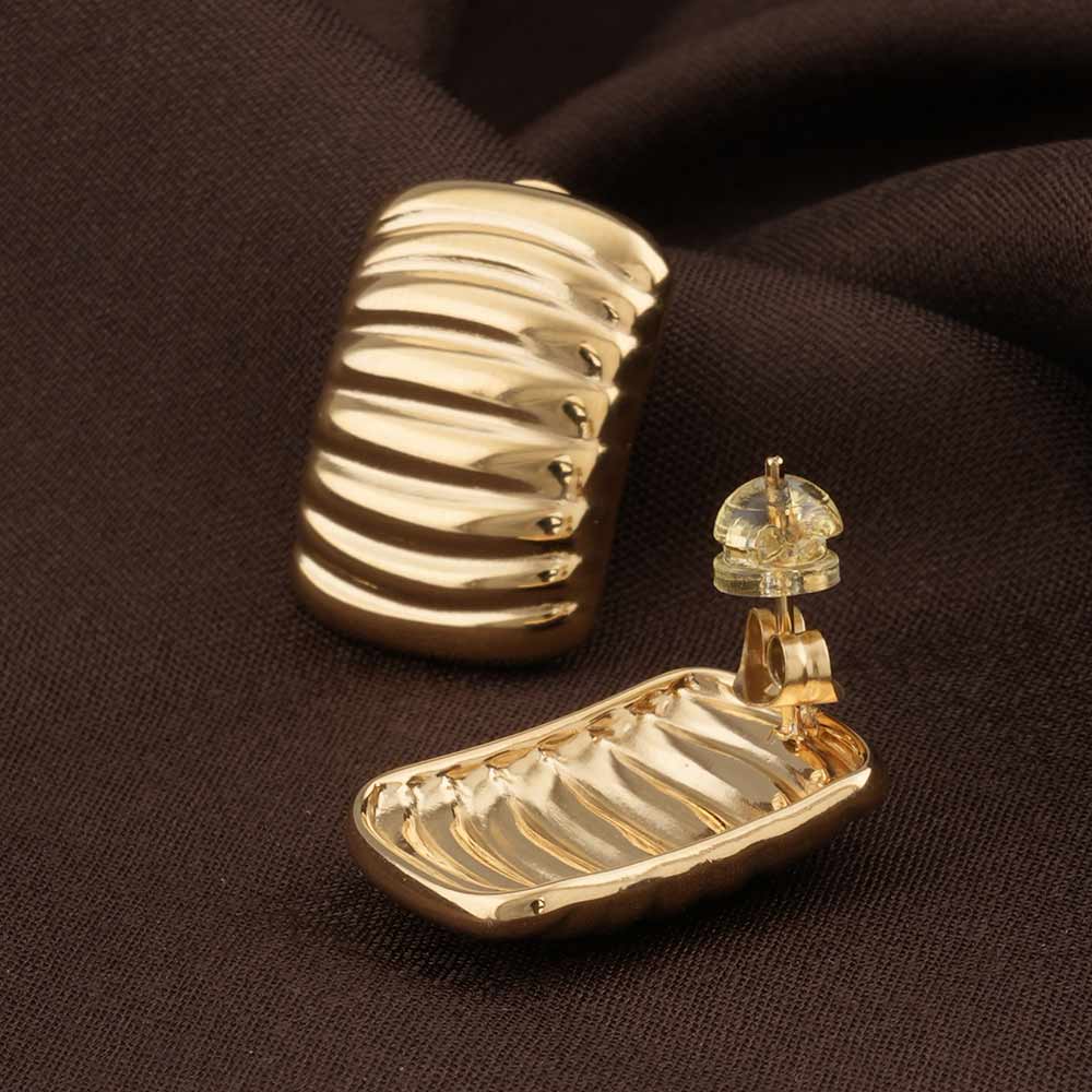 Gold Ridged Earrings