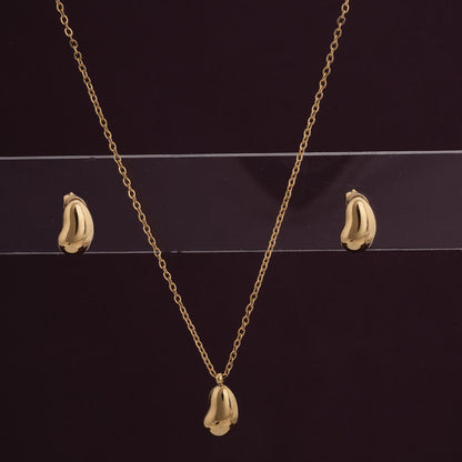 Gold Cashew Jewellery Set