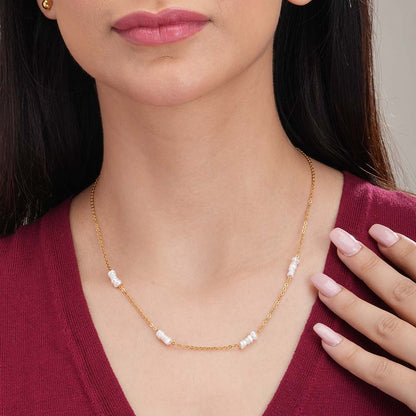 Pearl Clusters Gold Necklace