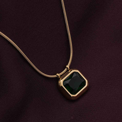 Emerald Embrace Gold Necklace