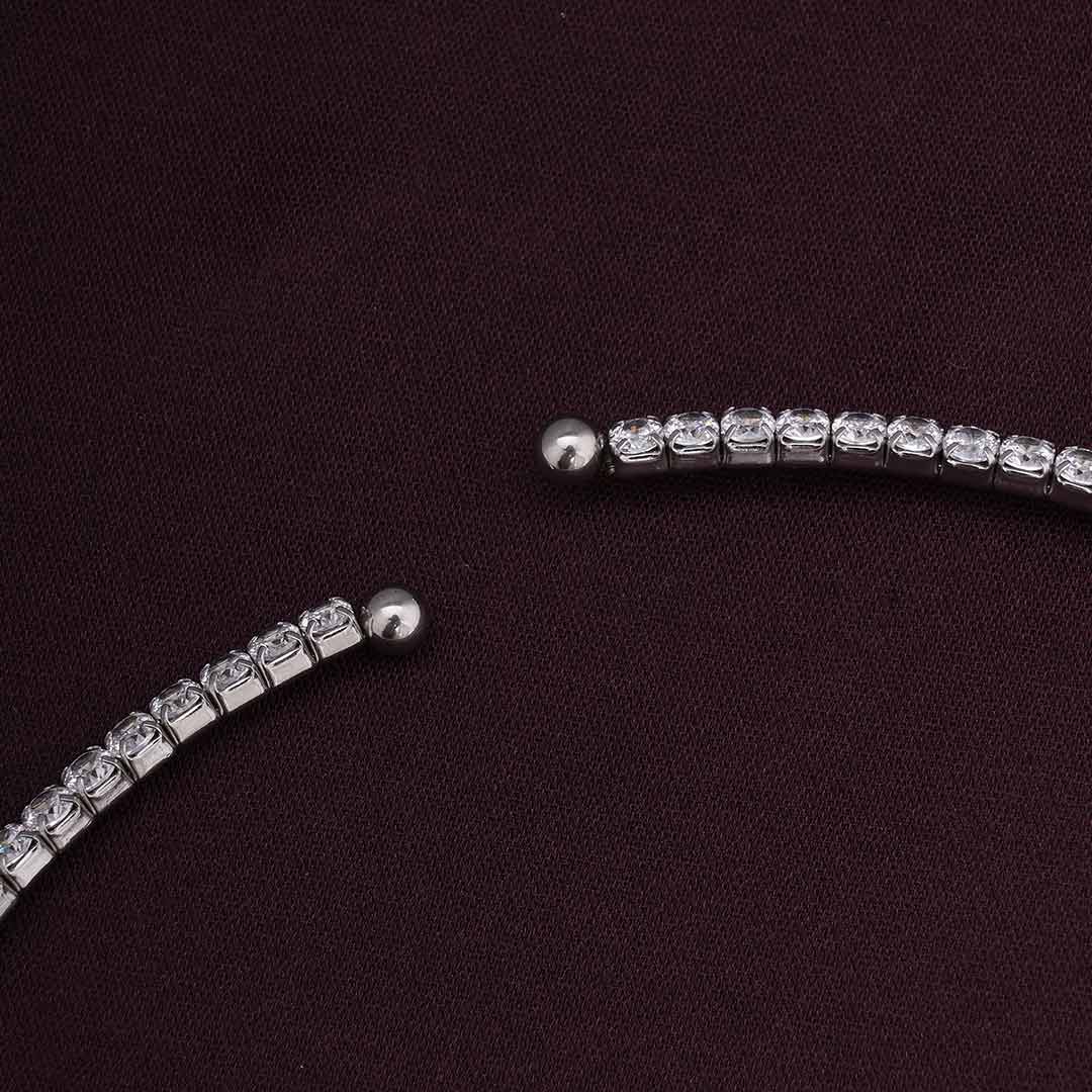 Sparkling Circle Silver Minimal Necklace