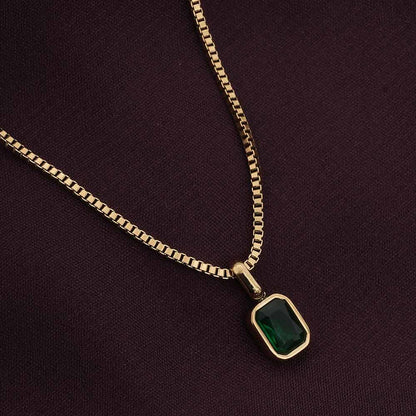 Graceful Deep Green Stone Pendant