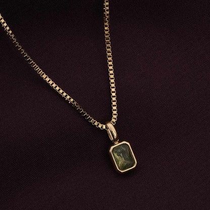 Graceful Green Moonstone Pendant