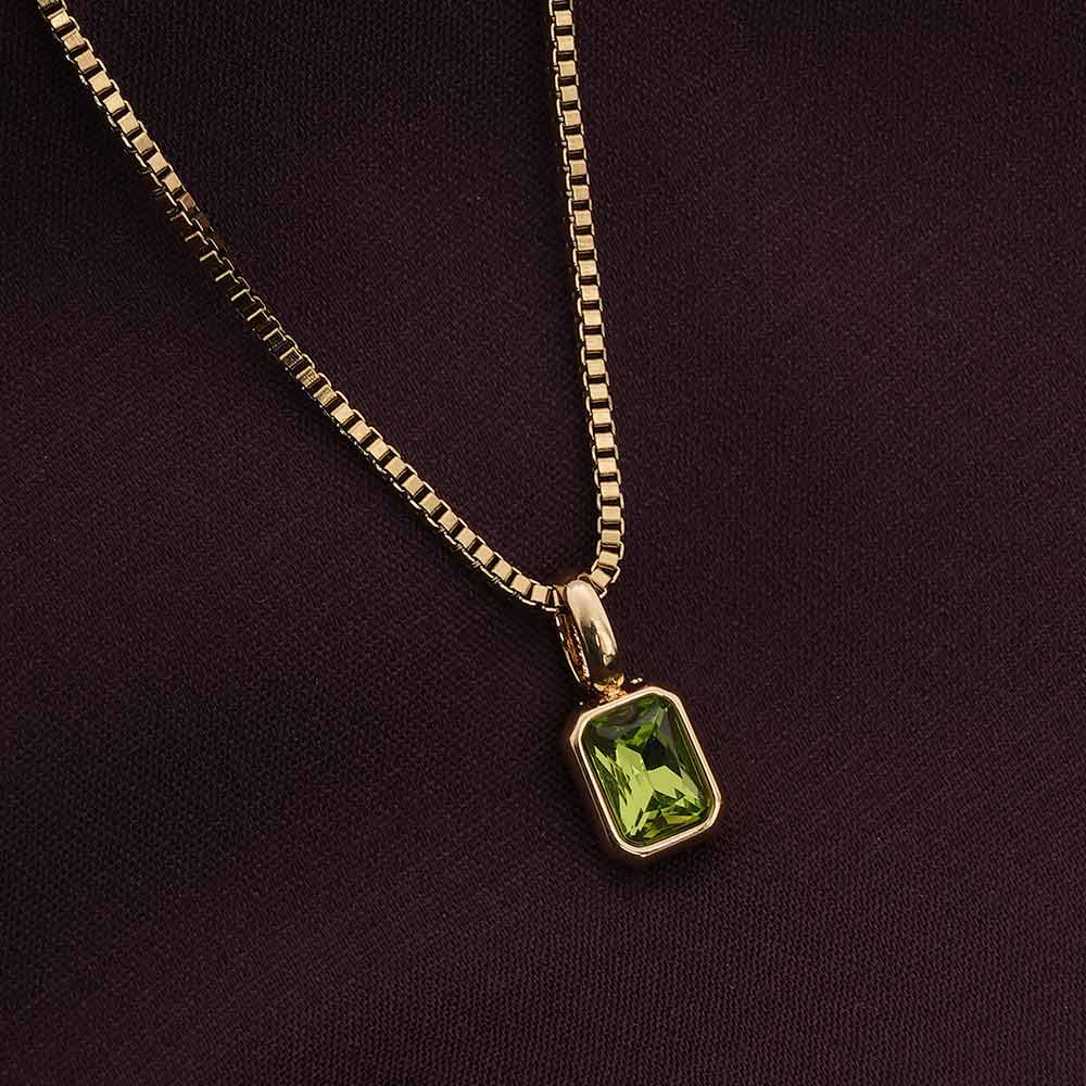 Graceful Green Tourmaline Stone Pendant