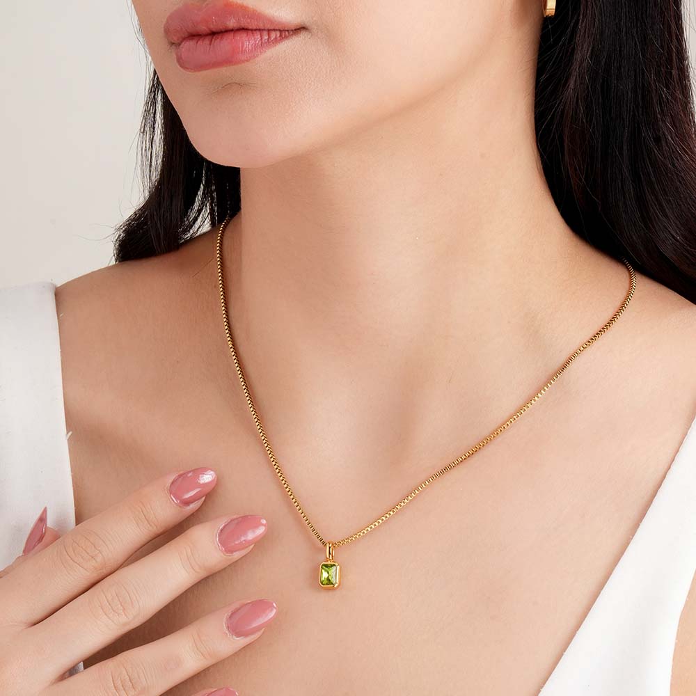 Graceful Green Tourmaline Stone Pendant