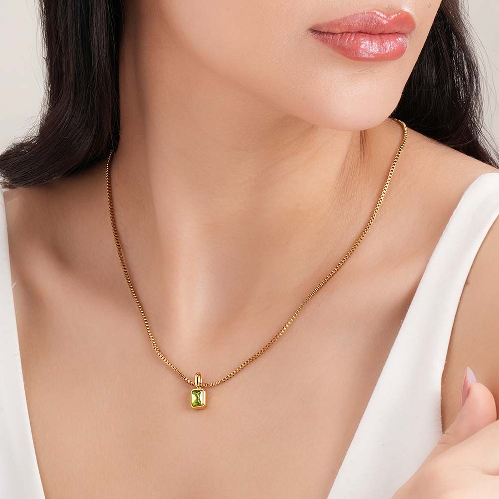 Graceful Green Tourmaline Stone Pendant