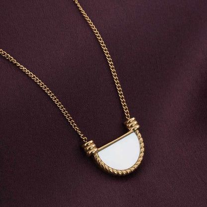 Golden Horizon Necklace
