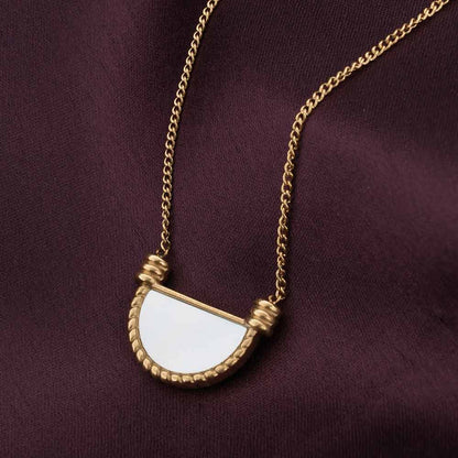 Golden Horizon Necklace
