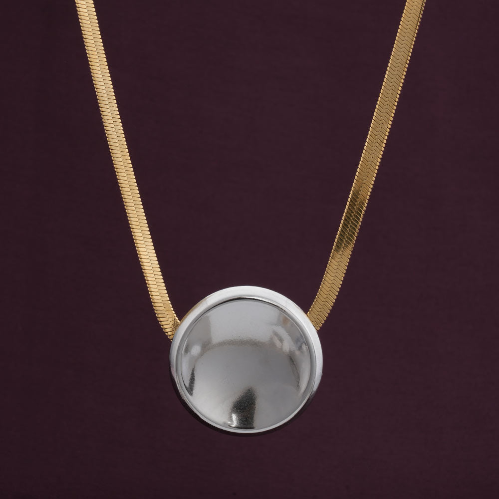 Disc Pendant Necklace