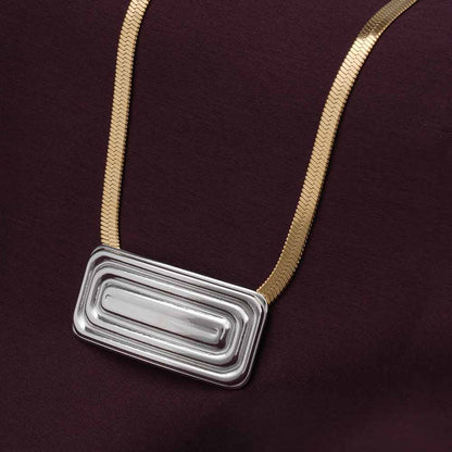 Ridged Pendant Necklace