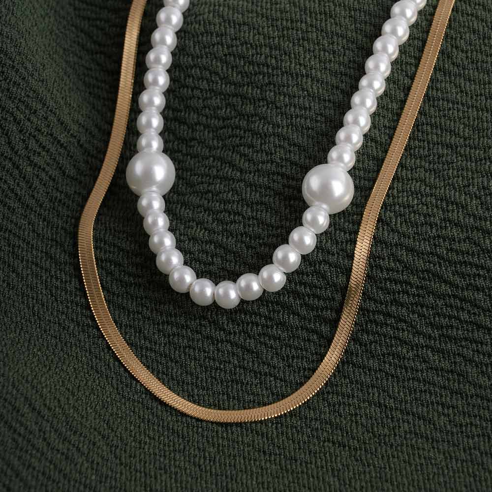 Layered Pearl and Chain Necklace