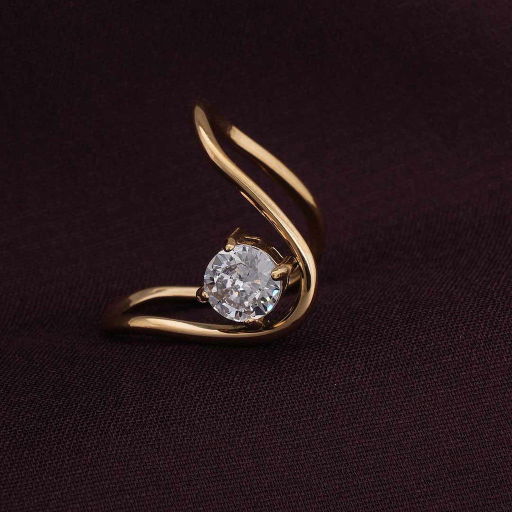 Trendy Curve Diamond Ring
